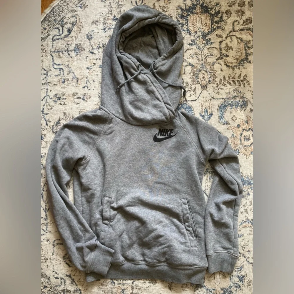 Nike Women's Heather Gray Cowl Neck Hoodie Size Small - Picture 2 of 7